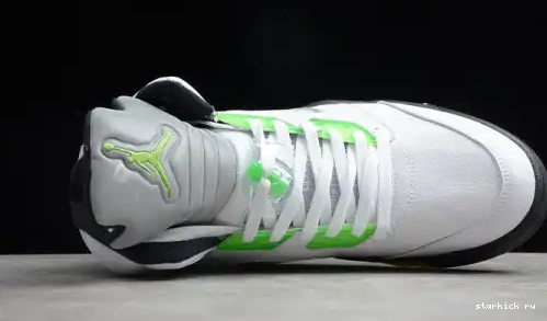 Air White 467827-105 5 54 467827-105 Jordan Retro Quai 0526